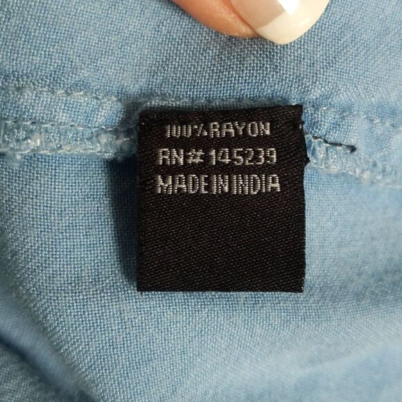 Style Envy rayon off the shoulder blouse, chambray blue, soft & comfy L - Picture 6 of 7
